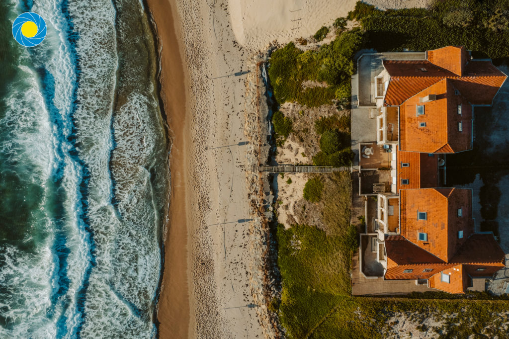 Les Villas jumelles, La Rafale et Les Embruns, à Biscarosse Plage vues avec un drone