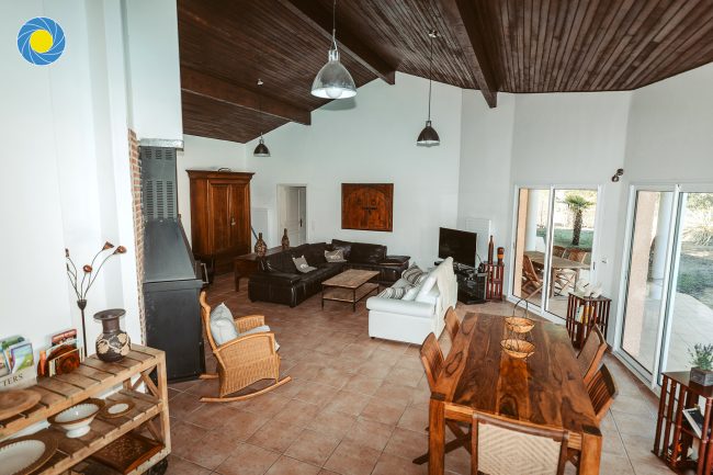 Pièce de vie d'une maison