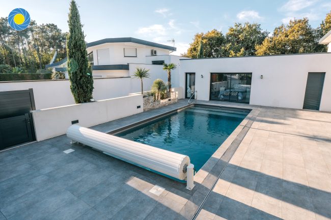 Villa moderne avec piscine dans les Landes